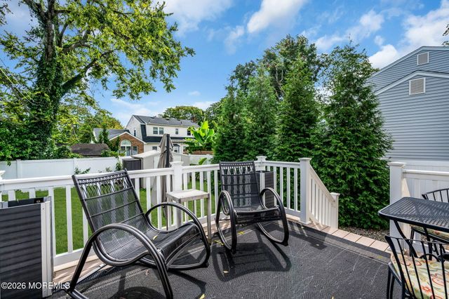 177 10th Street, Belford, NJ 07718