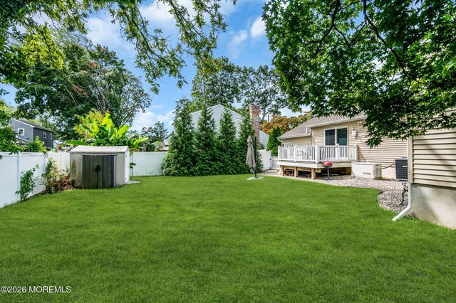 177 10th Street, Belford, NJ 07718