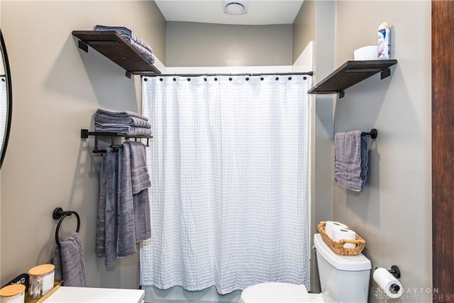 36 Park Drive, Dayton, OH 45410