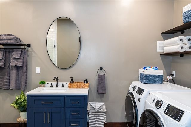 36 Park Drive, Dayton, OH 45410