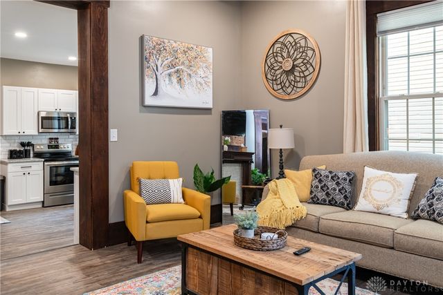 36 Park Drive, Dayton, OH 45410