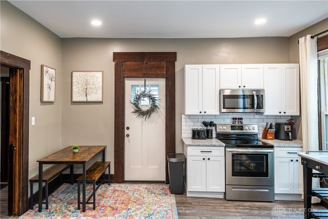 36 Park Drive, Dayton, OH 45410