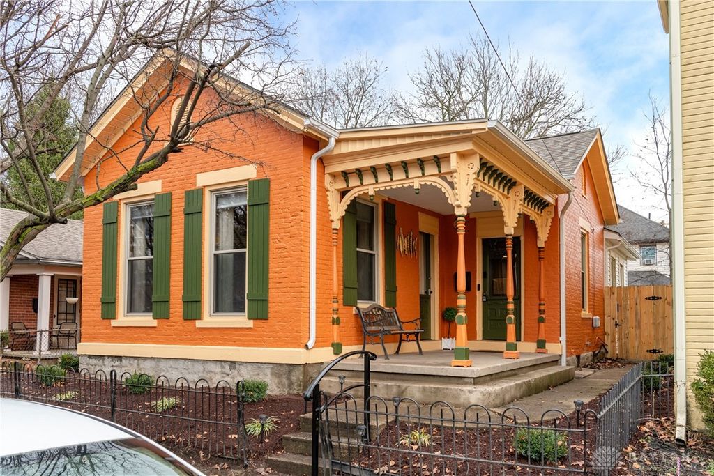 36 Park Drive, Dayton, OH 45410