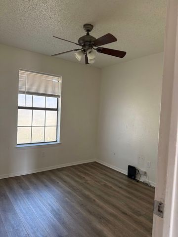 11204 Liberty School Road, Pelican Bay, TX 76020