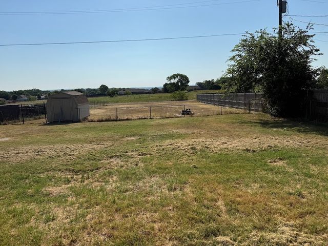 11204 Liberty School Road, Pelican Bay, TX 76020