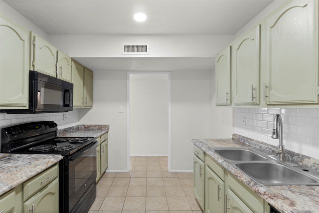 4037 Engleman Street, Fort Worth, TX 76137