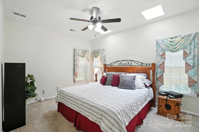 3325 Fortis Lane, Matthews, NC 28105