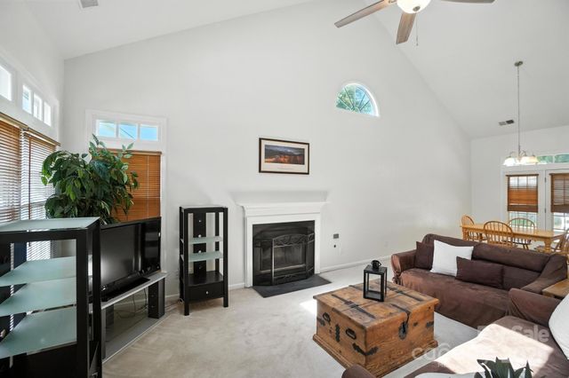 3325 Fortis Lane, Matthews, NC 28105