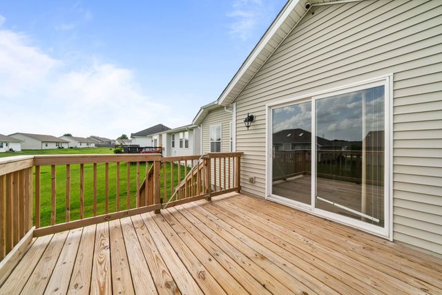 2939 Vaughndale Drive, Machesney Park, IL 61115