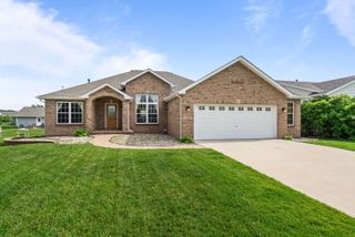 2939 Vaughndale Drive, Machesney Park, IL 61115