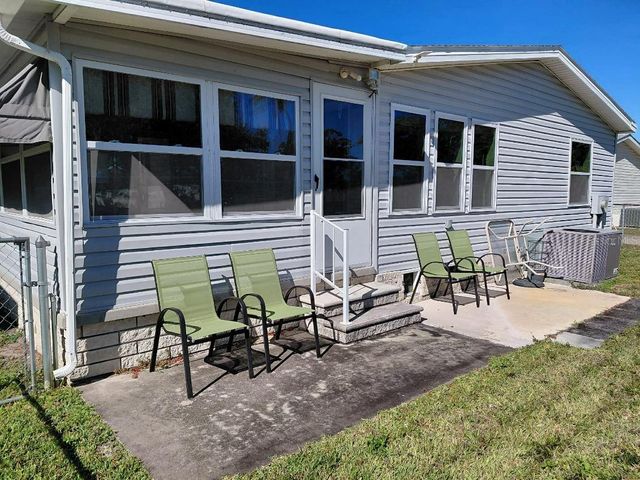 1001 STARKEY ROAD 476, Largo, FL 33771