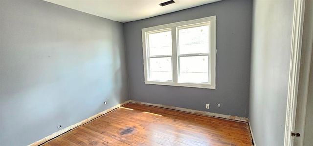 518 Azalea Avenue, Orange, TX 77630