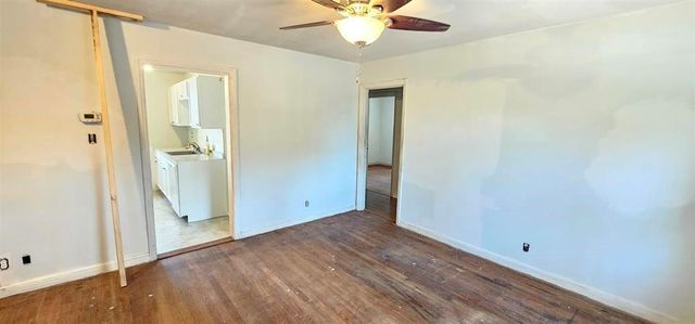 518 Azalea Avenue, Orange, TX 77630