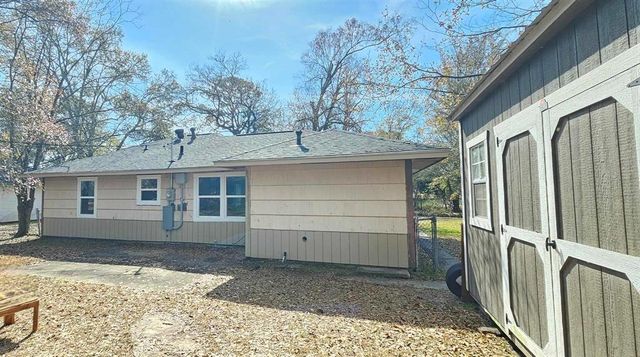 518 Azalea Avenue, Orange, TX 77630