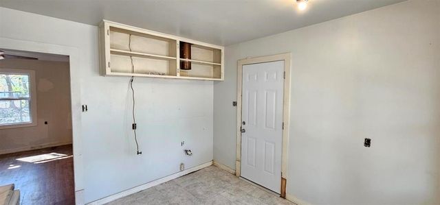 518 Azalea Avenue, Orange, TX 77630