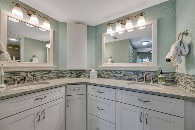 634 ESTUARY DRIVE 634, Bradenton, FL 34209