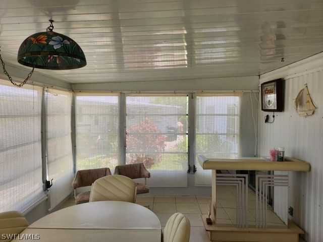 26256 Duchess LN, Bonita Springs, FL 34135