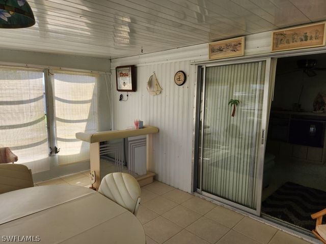 26256 Duchess LN, Bonita Springs, FL 34135