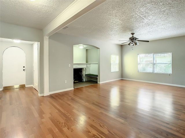 3003 DESOTO WAY S, St Petersburg, FL 33712