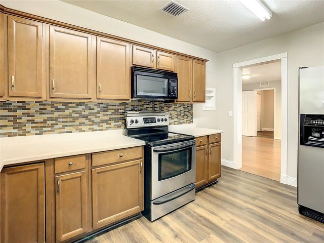 3003 DESOTO WAY S, St Petersburg, FL 33712