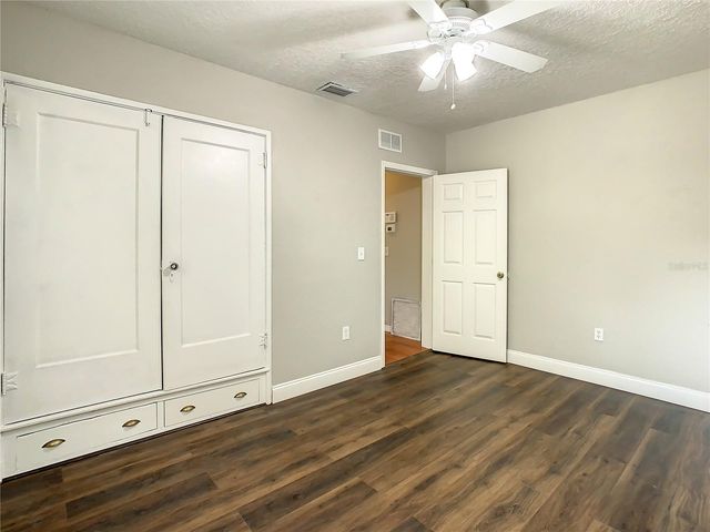 3003 DESOTO WAY S, St Petersburg, FL 33712