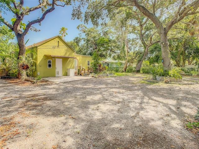 3003 DESOTO WAY S, St Petersburg, FL 33712