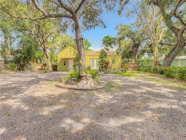 3003 DESOTO WAY S, St Petersburg, FL 33712