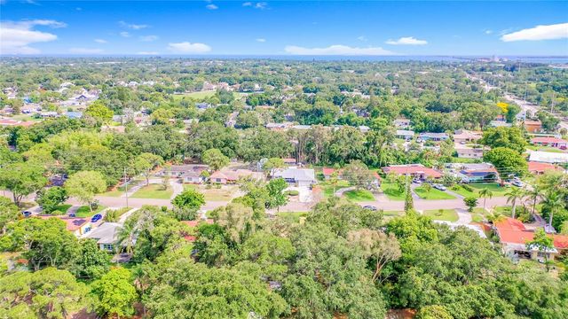 3003 DESOTO WAY S, St Petersburg, FL 33712