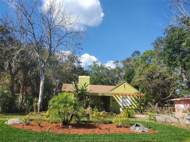 3003 DESOTO WAY S, St Petersburg, FL 33712