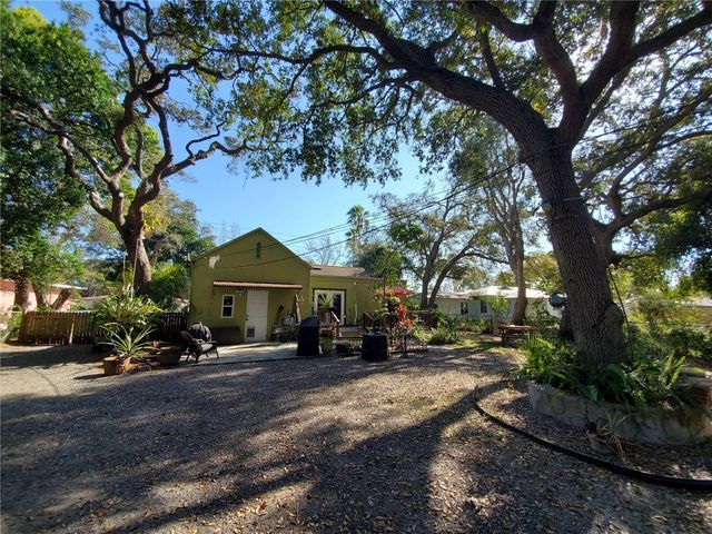 3003 DESOTO WAY S, St Petersburg, FL 33712