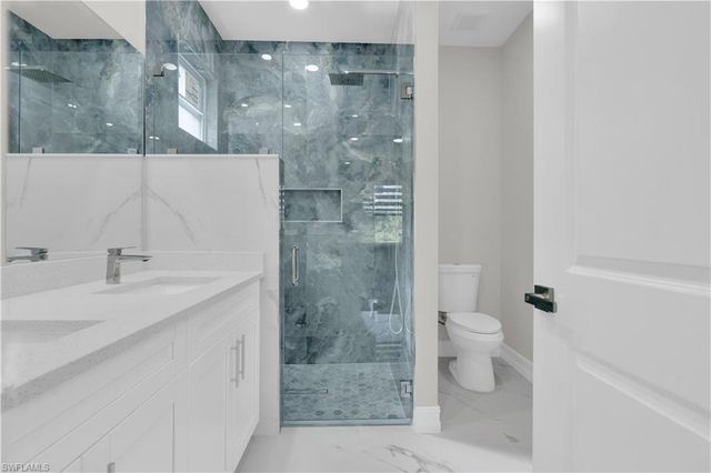 2004 W 17th ST, Lehigh Acres, FL 33972
