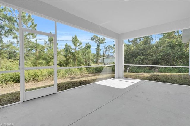 2004 W 17th ST, Lehigh Acres, FL 33972