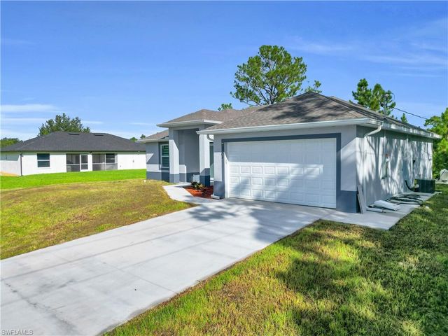 2004 W 17th ST, Lehigh Acres, FL 33972