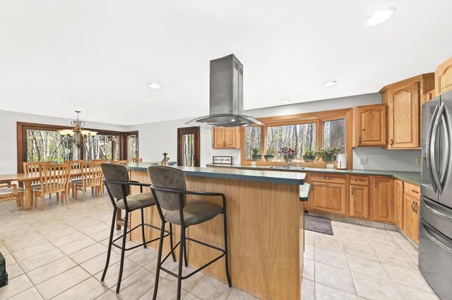 4302 Woodward DRIVE, Franklin, WI 53132