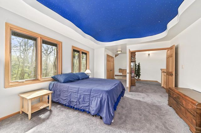 4302 Woodward DRIVE, Franklin, WI 53132