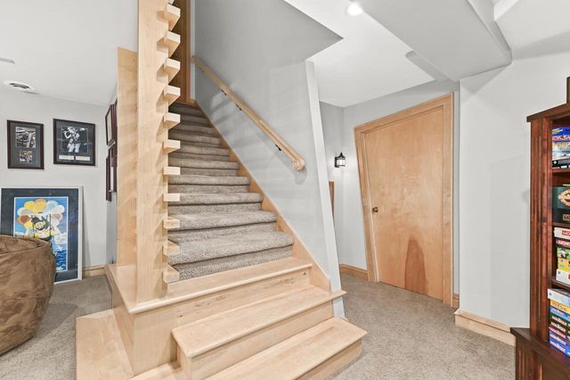 4302 Woodward DRIVE, Franklin, WI 53132