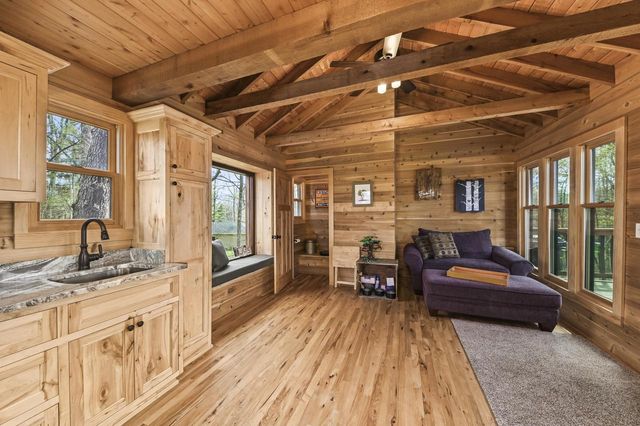 4302 Woodward DRIVE, Franklin, WI 53132