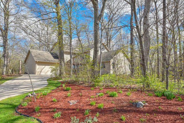 4302 Woodward DRIVE, Franklin, WI 53132