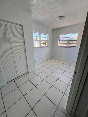 608 SW 15th Ave 2, Miami, FL 33135