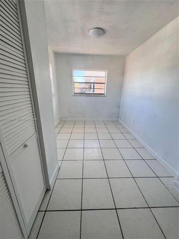 608 SW 15th Ave 2, Miami, FL 33135