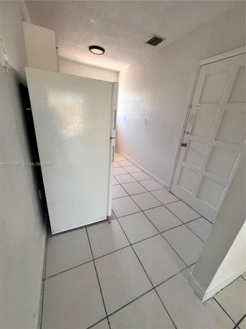 608 SW 15th Ave 2, Miami, FL 33135