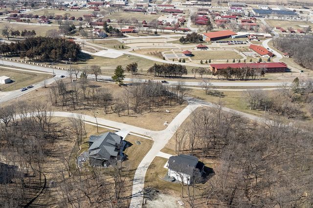 6269 Enclave Lane, Johnston, IA 50131