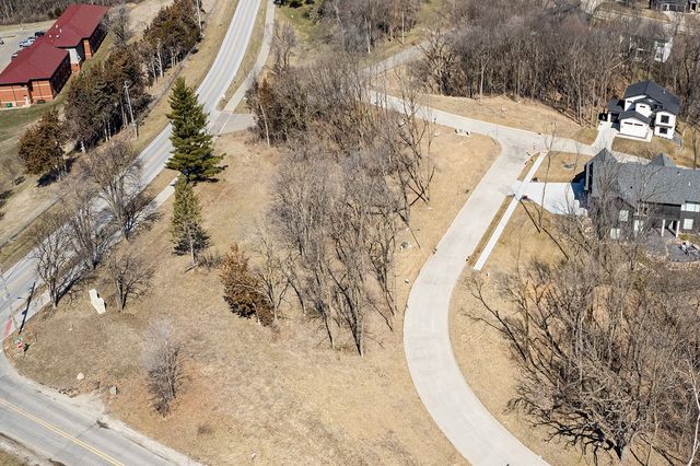 6269 Enclave Lane, Johnston, IA 50131