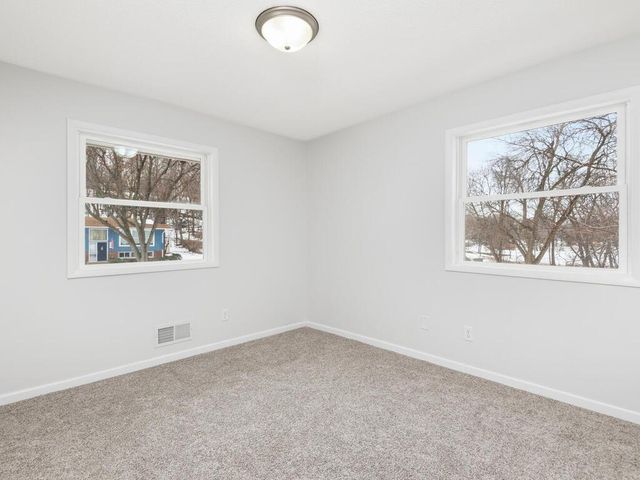 5912 Stoneybrook Drive, Minnetonka, MN 55345