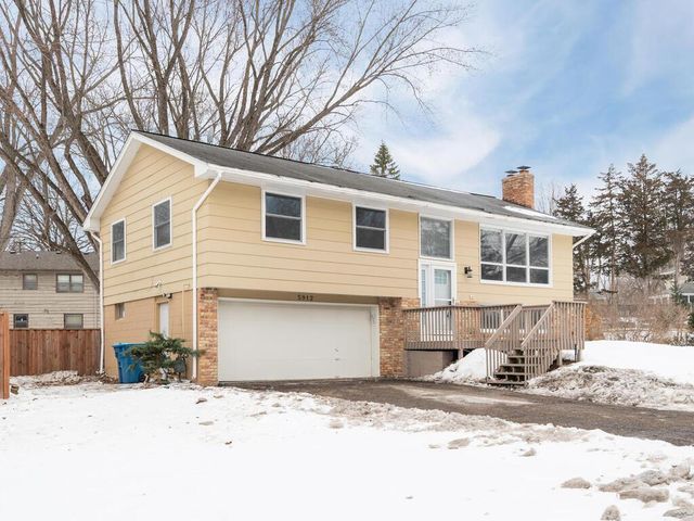 5912 Stoneybrook Drive, Minnetonka, MN 55345