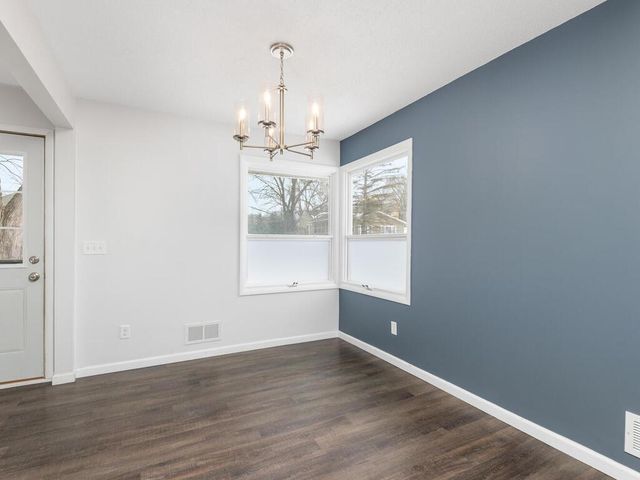 5912 Stoneybrook Drive, Minnetonka, MN 55345