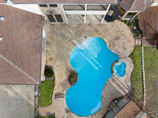 4421 Merritt Rd, Sachse, TX 75048