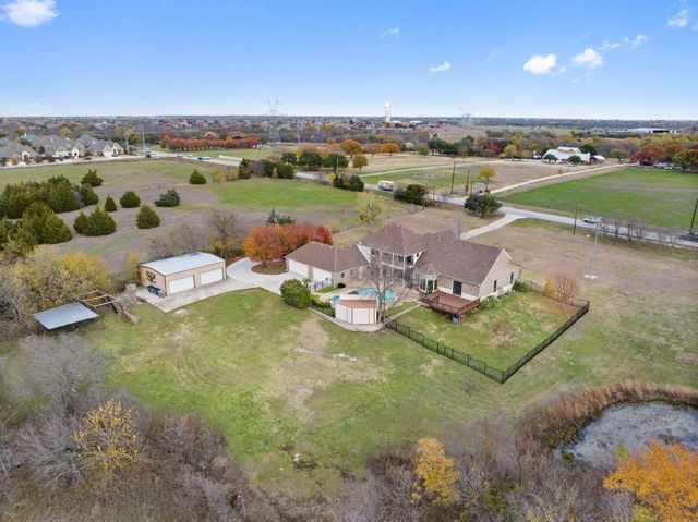 4421 Merritt Rd, Sachse, TX 75048