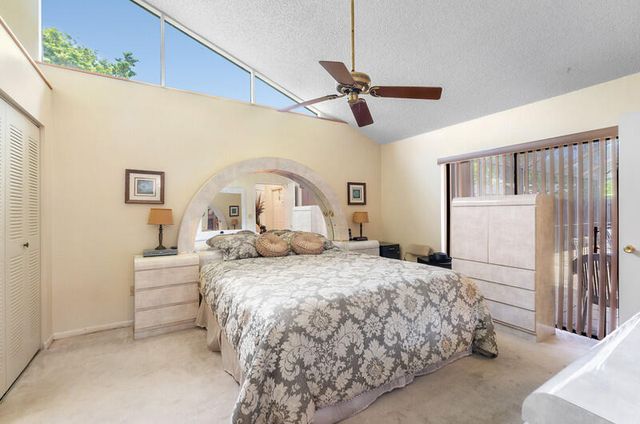 1158 Summit Trail Circle C, West Palm Beach, FL 33415