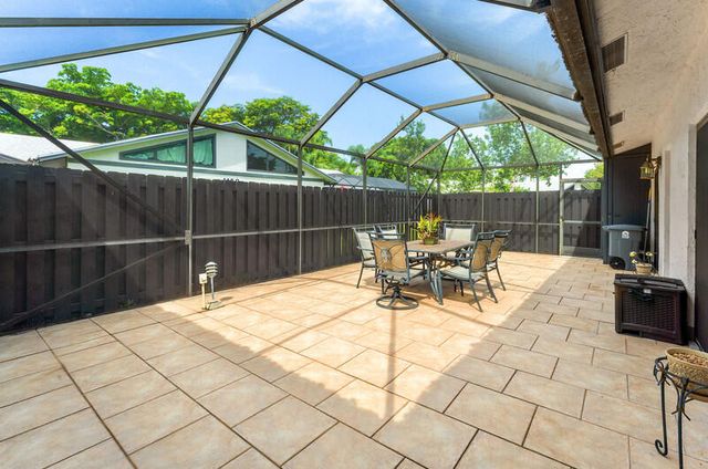 1158 Summit Trail Circle C, West Palm Beach, FL 33415